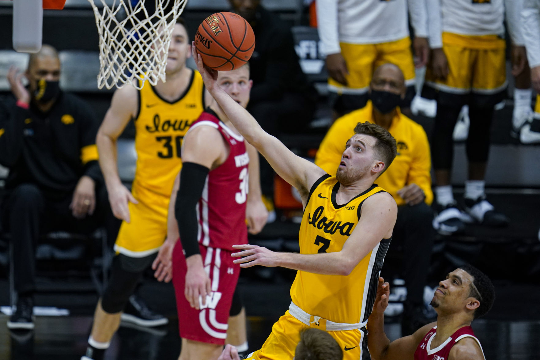 B10 Wisconsin Iowa Basketball